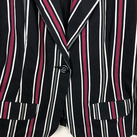 NWT Soho Apparel Striped Fitted Blazer Sz S - Picture 4 of 7
